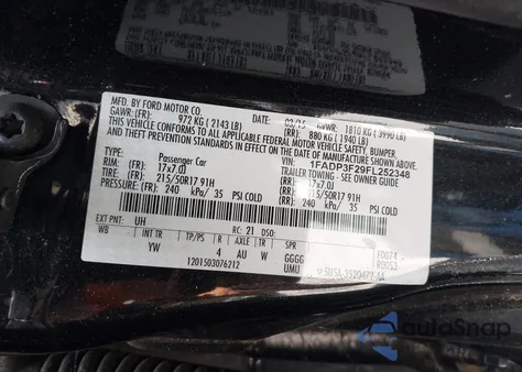 2015 Ford Focus Se z USA, uszkodzony, nr VIN 1FADP3F29FL252348